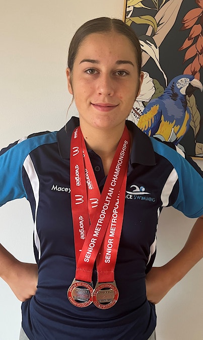 Grace medal haul at Senior Mets